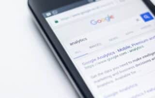 Google Analytics sökresultat på mobilskärm